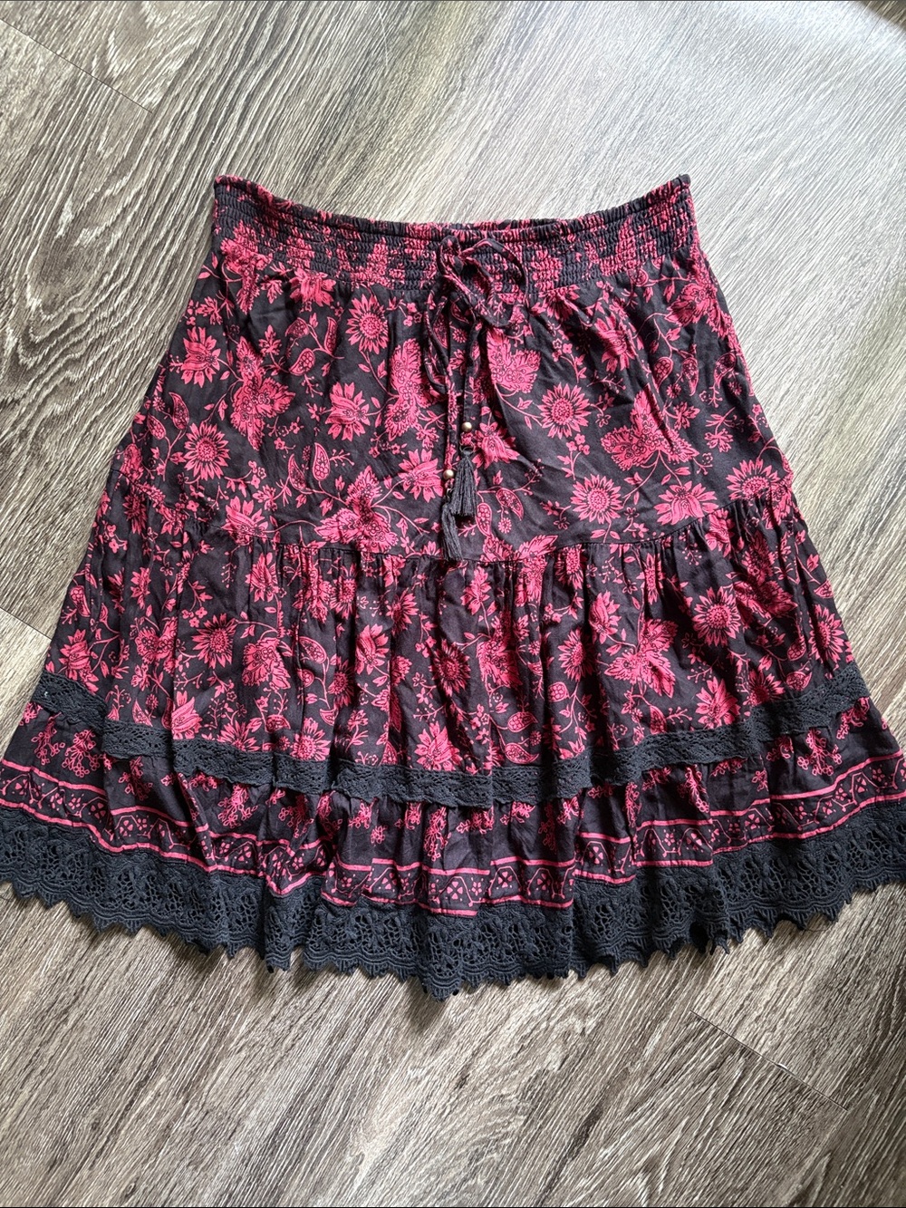 Whimsy/Fairy-Goth Black & Burgundy Floral Tiered Midi Skirt